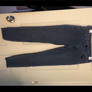 Medium Wash 7/8 Jeggings